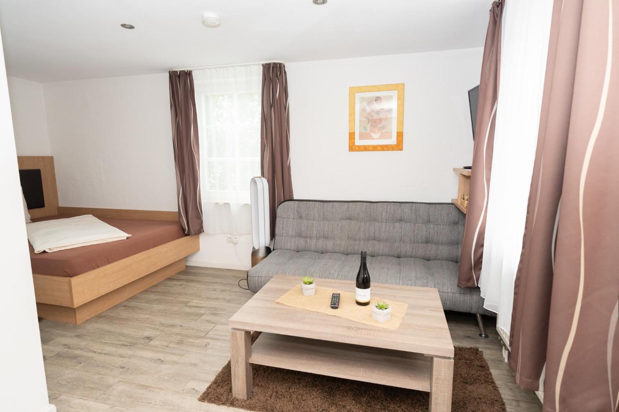 Hotel Garni Burg Waldenstein Rudersberg Εξωτερικό φωτογραφία