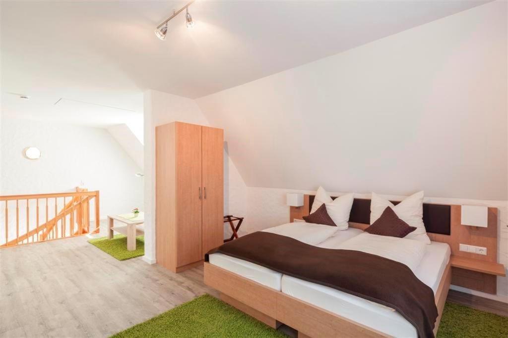 Hotel Garni Burg Waldenstein Rudersberg Εξωτερικό φωτογραφία